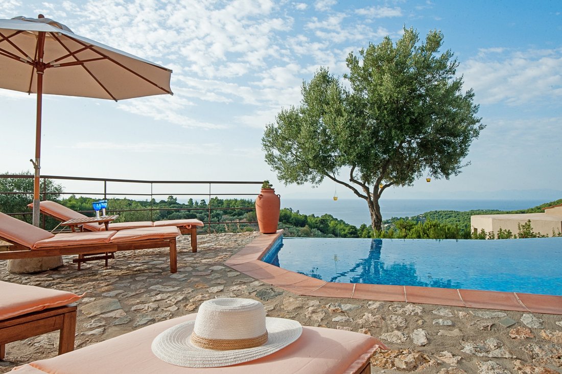 Villa in Alonnisos, Thessaly and Central Greece, Greece 1 - 12345994