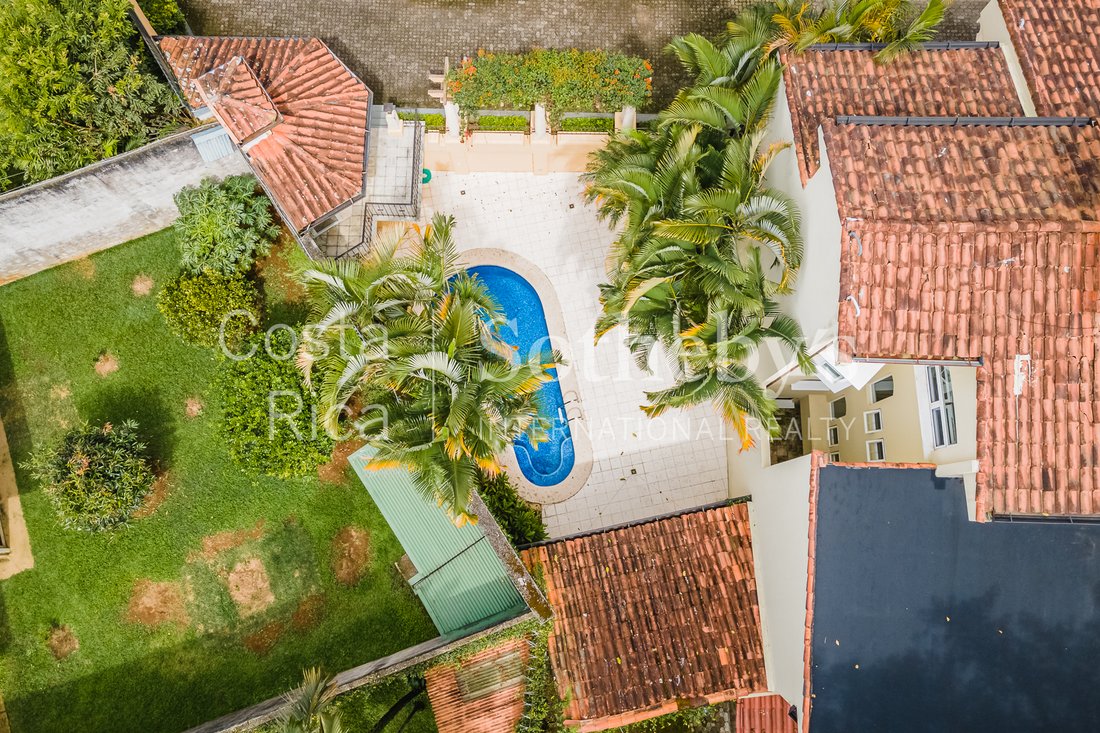 Condo in Granadilla, San José Province, Costa Rica 2 - 12345975