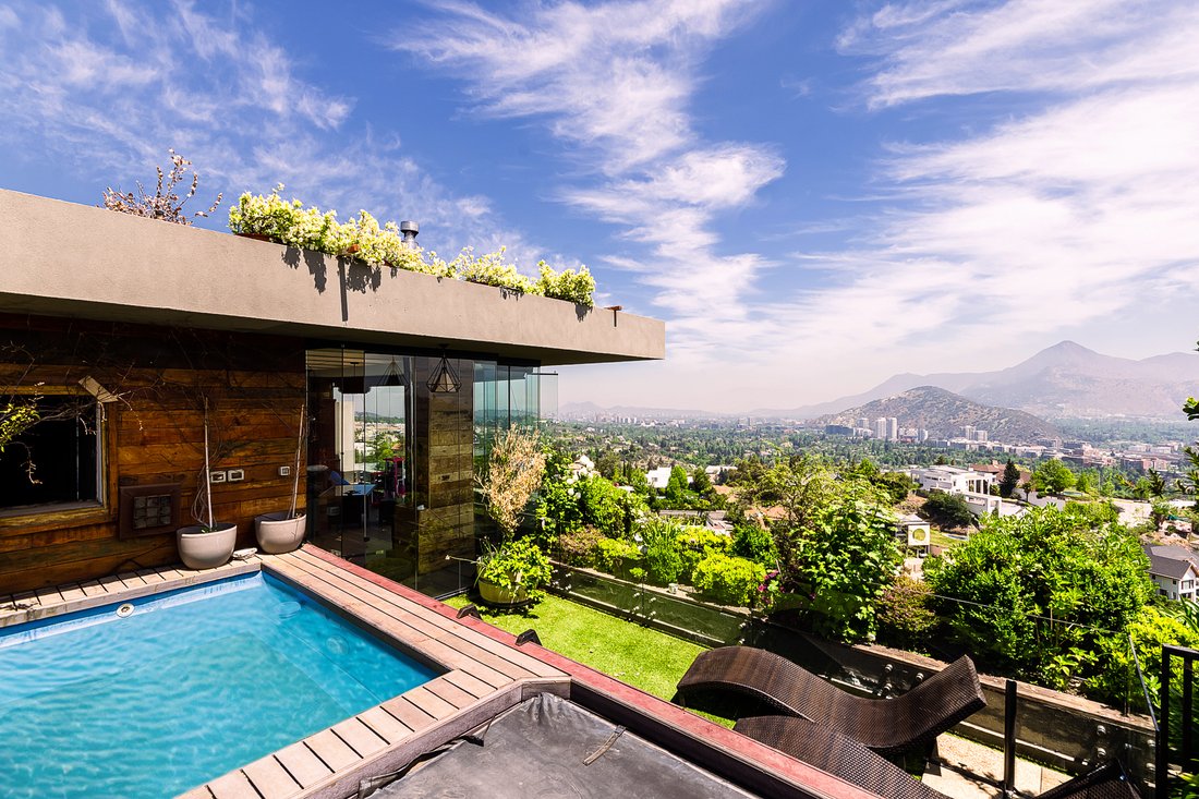 Penthouse Overlooking In Las Condes, Santiago Metropolitan Region