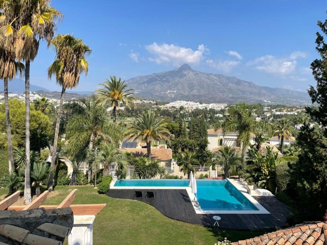 Villa in Puerto Banus, Marbella, Spain 1 - 12349189