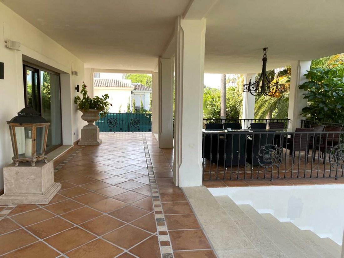 Villa in Puerto Banus, Marbella, Spain 3 - 12349189