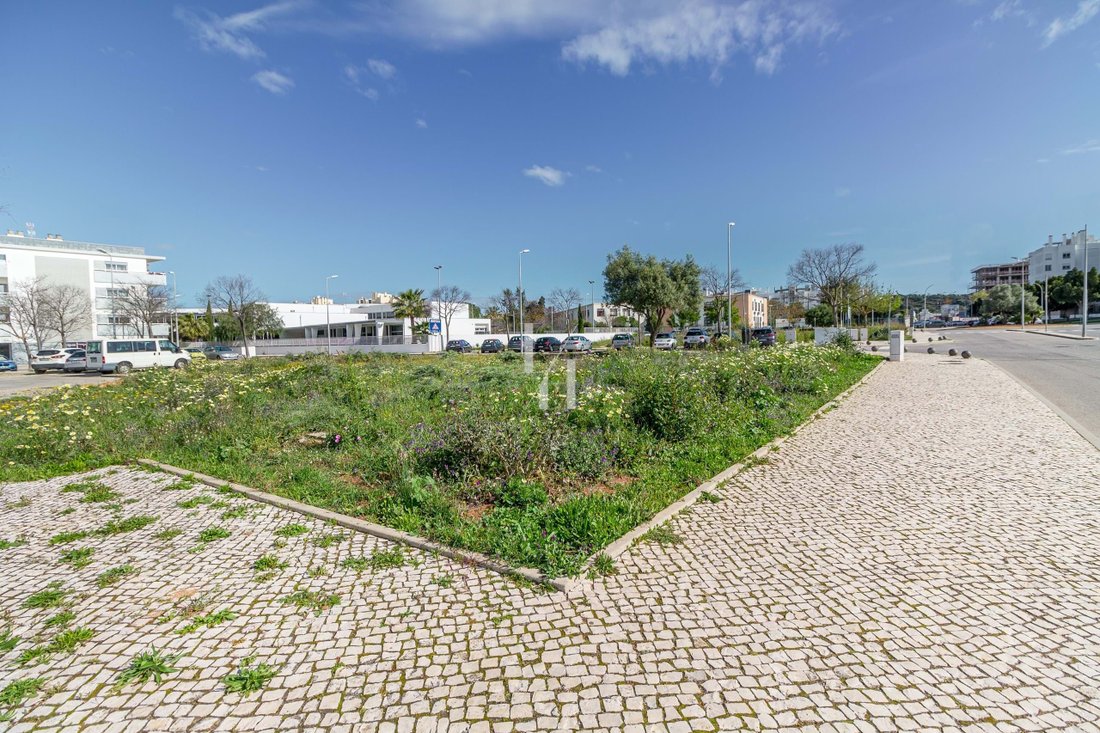 Terreno a Loule (Sao Clemente), Algarve, Portogallo 2 - 12347301