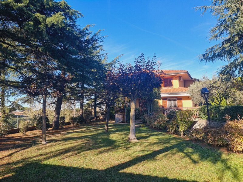 Roma Villa In Frascati, Lazio, Italy For Sale (12348481)