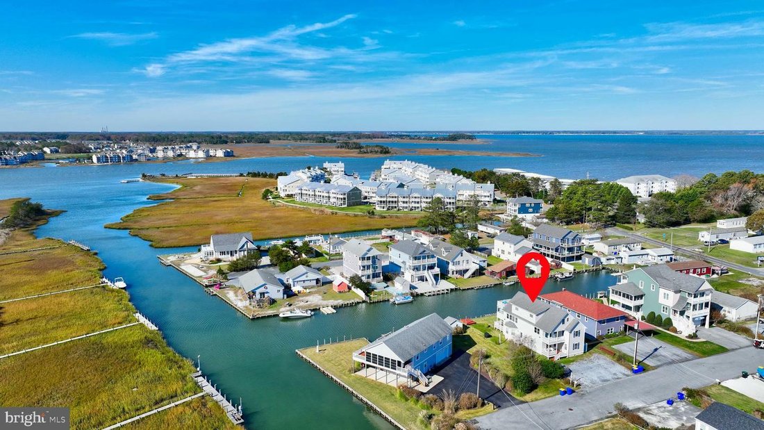 5 Bedrooms Single Family Detached In Ocean View, Delaware, United