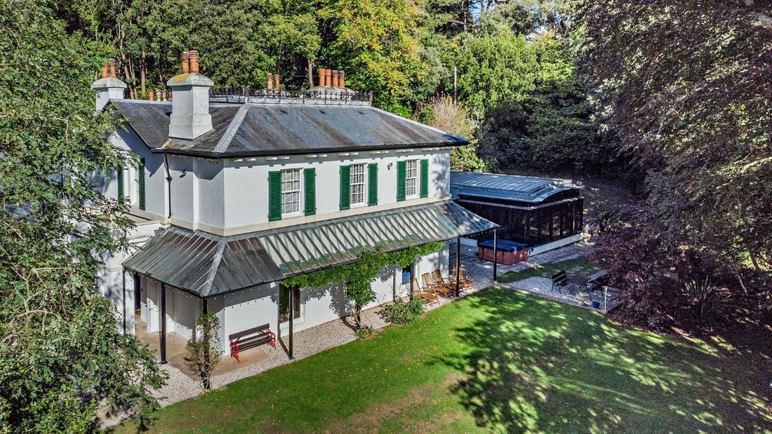 Singleton Manor In Torquay, England, United Kingdom For Sale (12350625)