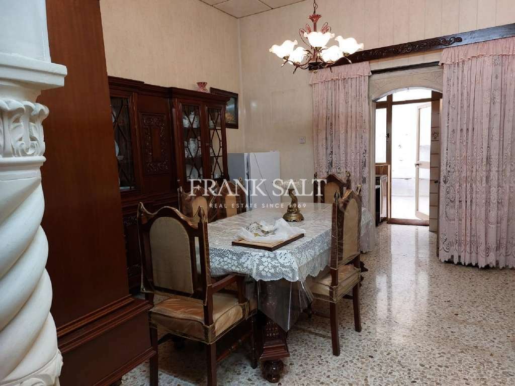 St Pauls Bay, Furnished Townhouse In Saint Paul's Bay, Malta For Sale
