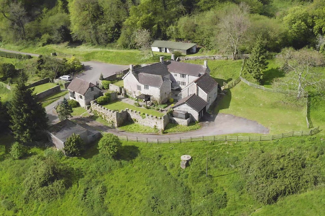 Hole House In England, United Kingdom For Sale (12350890)