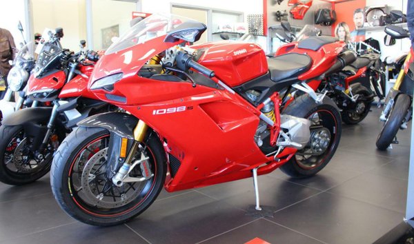 Motorcycles 2 Ducati 1098S for sale on JamesEdition