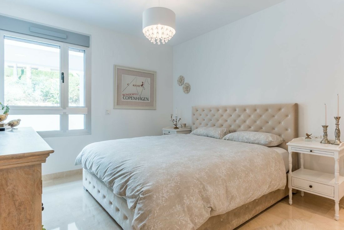 Apartment in Benahavis, Andalusia, Spain 4 - 12351425