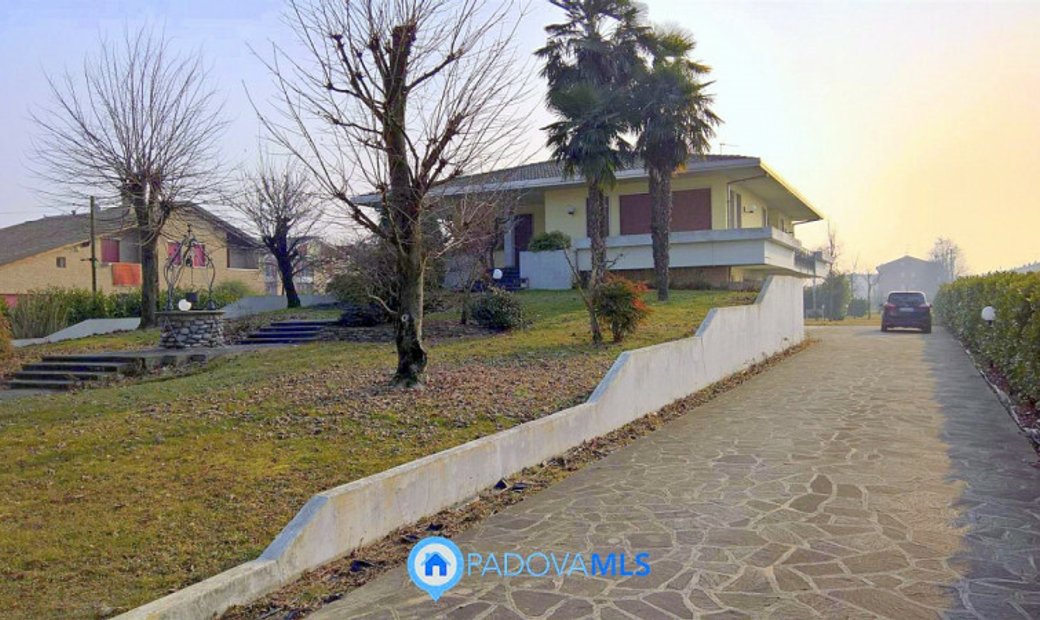 Padova Single House In Bronzola, Italy For Sale (12352511)
