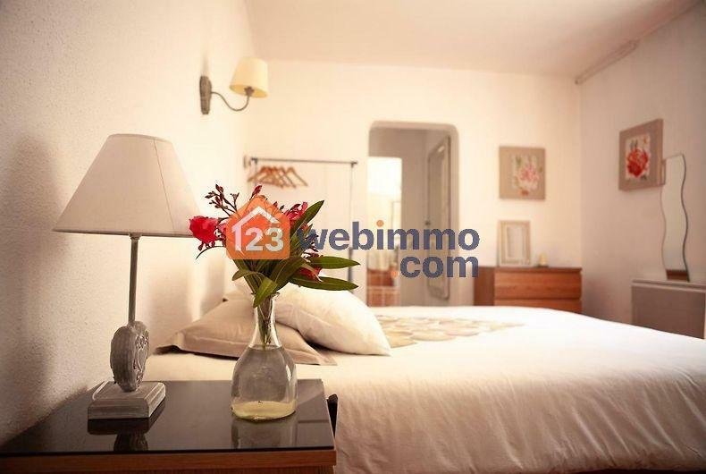 Villa in Saint-Chamas, Provence-Alpes-Côte d'Azur, France 4 - 12250124