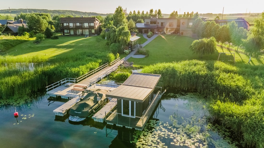 Spacious House On The Shore Of In Elektrėnai, Vilnius County, Lithuania