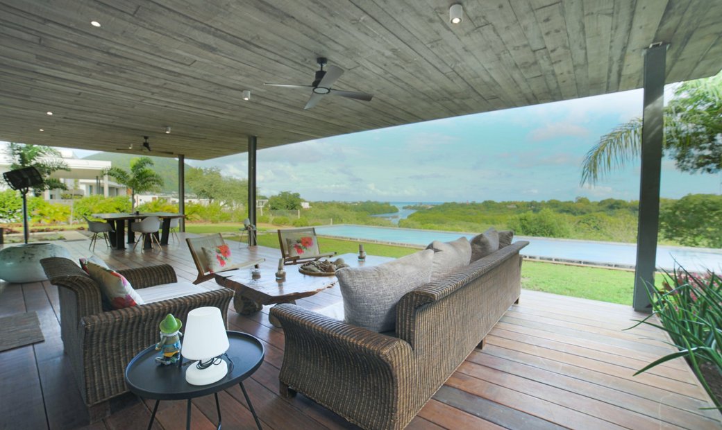 For Sale A Luxury Villa In En Tamarin, Distrito De Black River