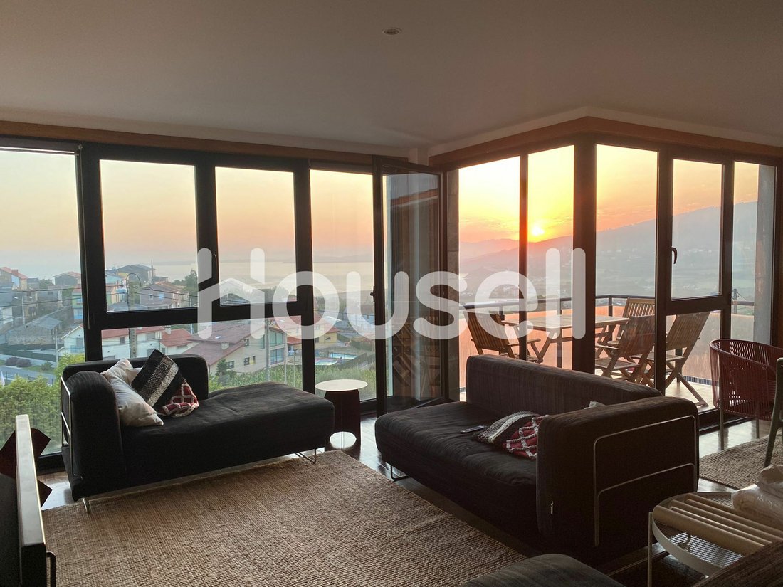 House For Sale 320m² Calle Rúa Os Velchos, 15144 Arteixo (A In A Coruña