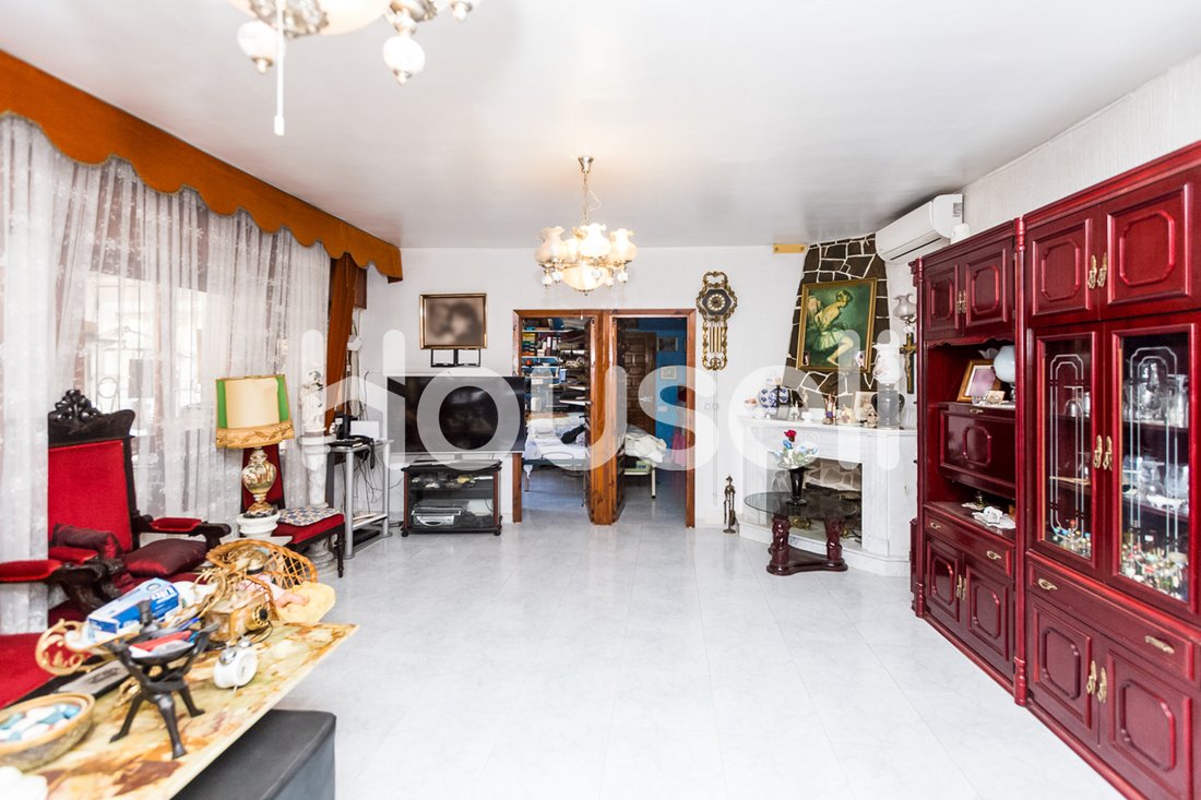 House For Sale Of 492m² Calle Vista Alegre, In Aguadulce, Andalusia