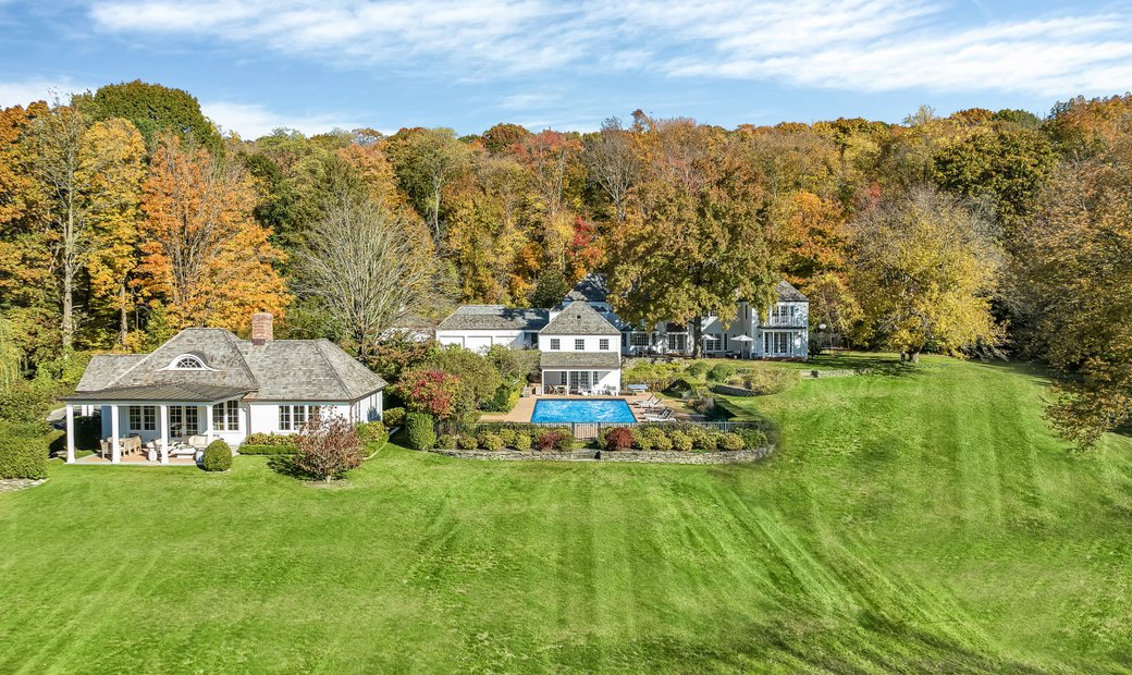 108 Horseshoe Road, Mill Neck, Ny, 11765 In Mill Neck, New York, United