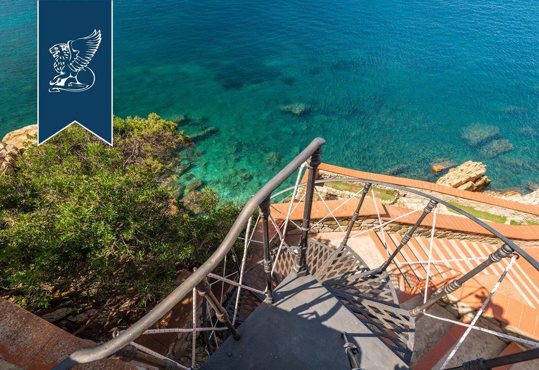 Charming Sea Front Villa On Elba Island In Rio Nell'elba, Tuscany