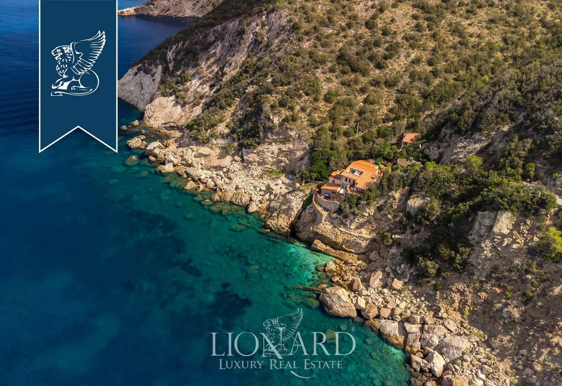 Charming Sea Front Villa On Elba Island In Rio Nell'elba, Tuscany