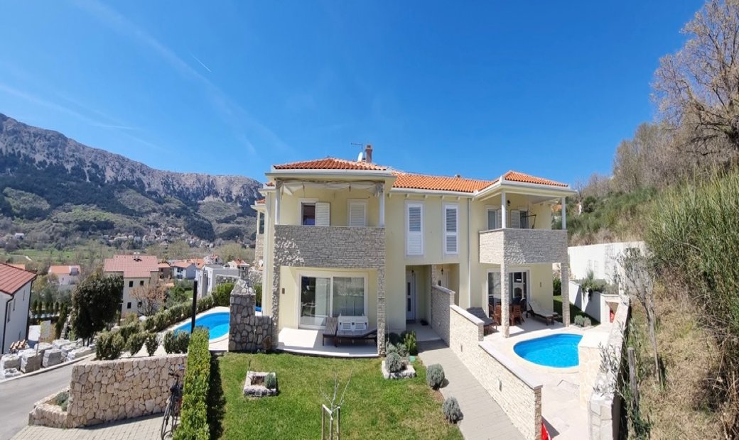 Baska House In Baška, Primorje Gorski Kotar County, Croatia For Sale
