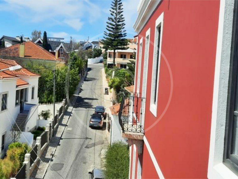 Fully Refurbished 2 Bedroom Apartment In Monte In Estoril, Lisbon
