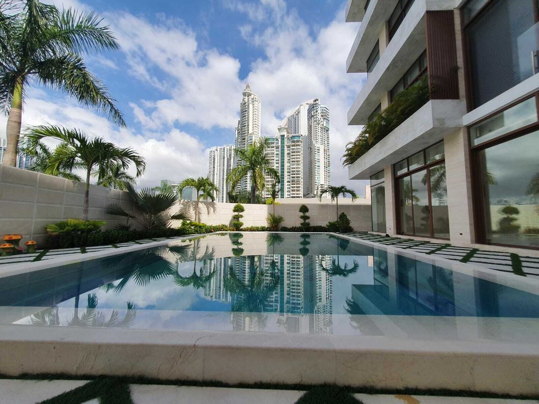 The Most Luxurious And Incredible Apartment In Ocean In Panama City