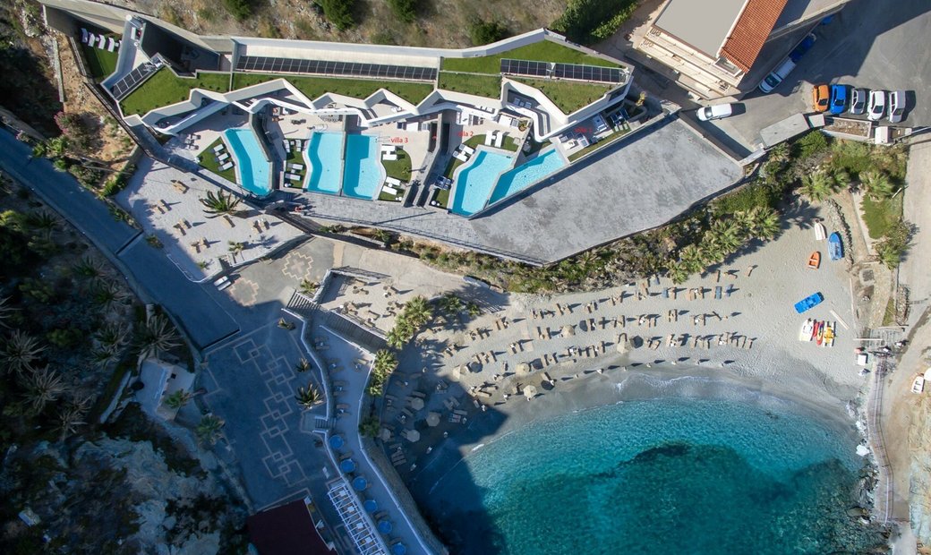 Luxury Beachfront In Heraklion, Decentralized Administration Of Crete, Greece For Sale (12359479)