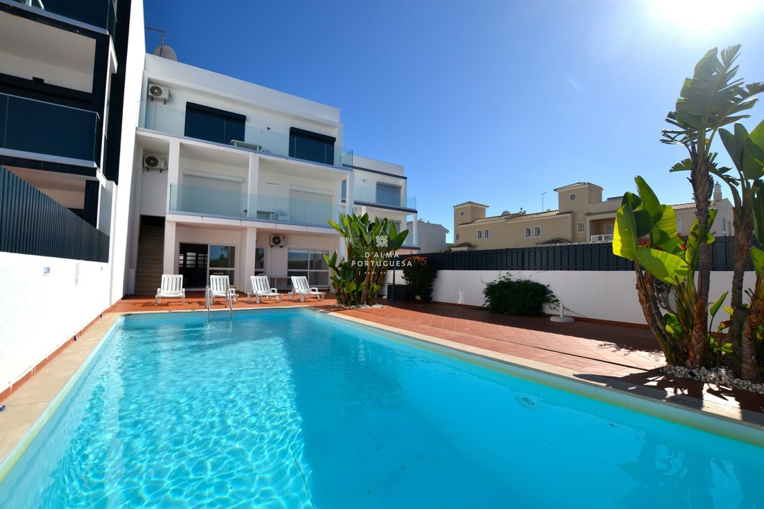  House 6 Bedrooms Private Pool Sea View 5 In Guia, Algarve
