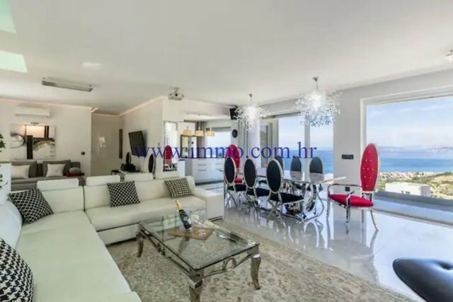Villa in Gradski kotar Grad, Split, Split-Dalmatia County 3 - 12364278
