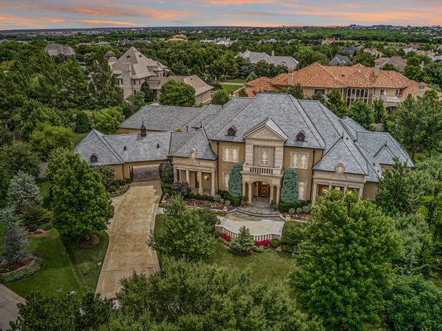 Luxury homes for sale in Oklahoma City, Oklahoma | JamesEdition