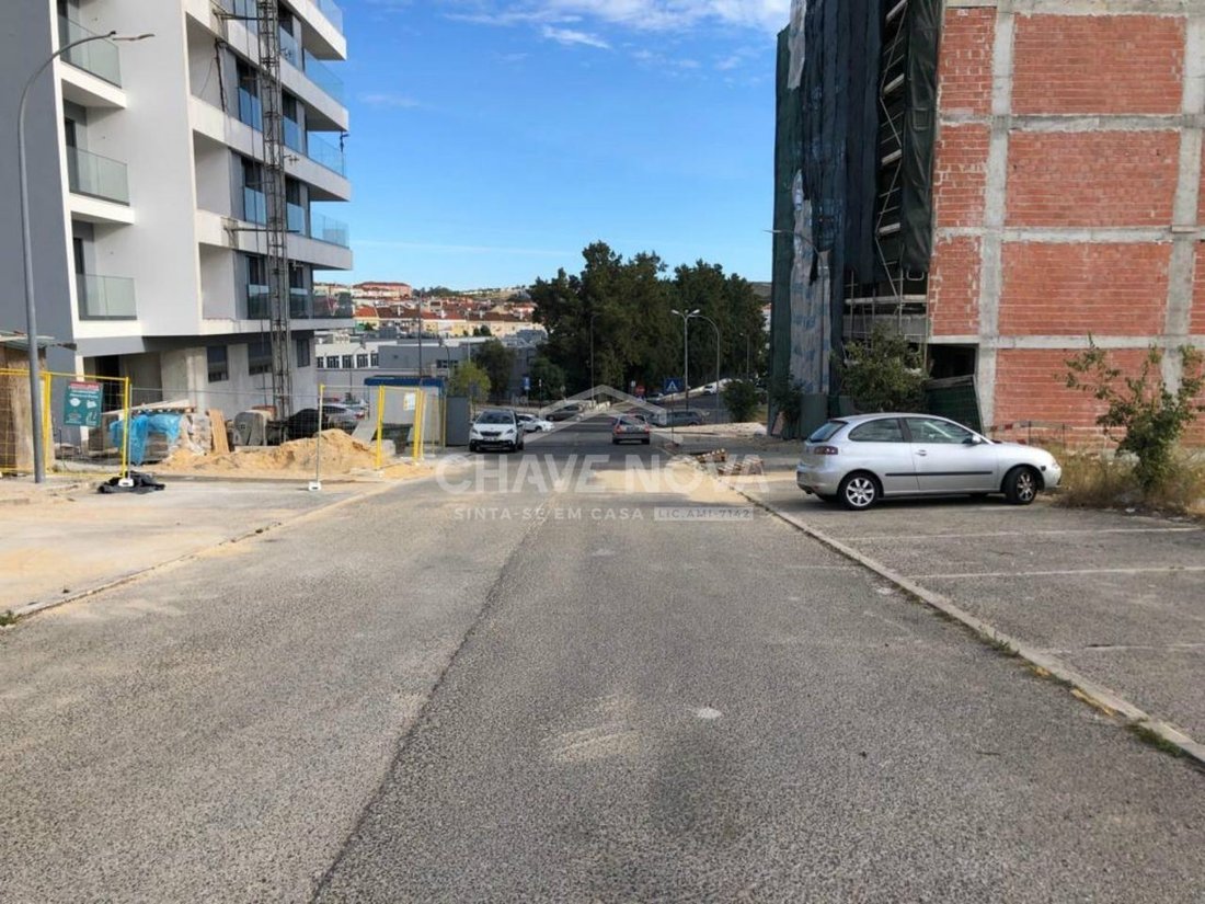 Piece Of Real Estate Sell Em Venteira,Amadora In Amadora, Lisbon