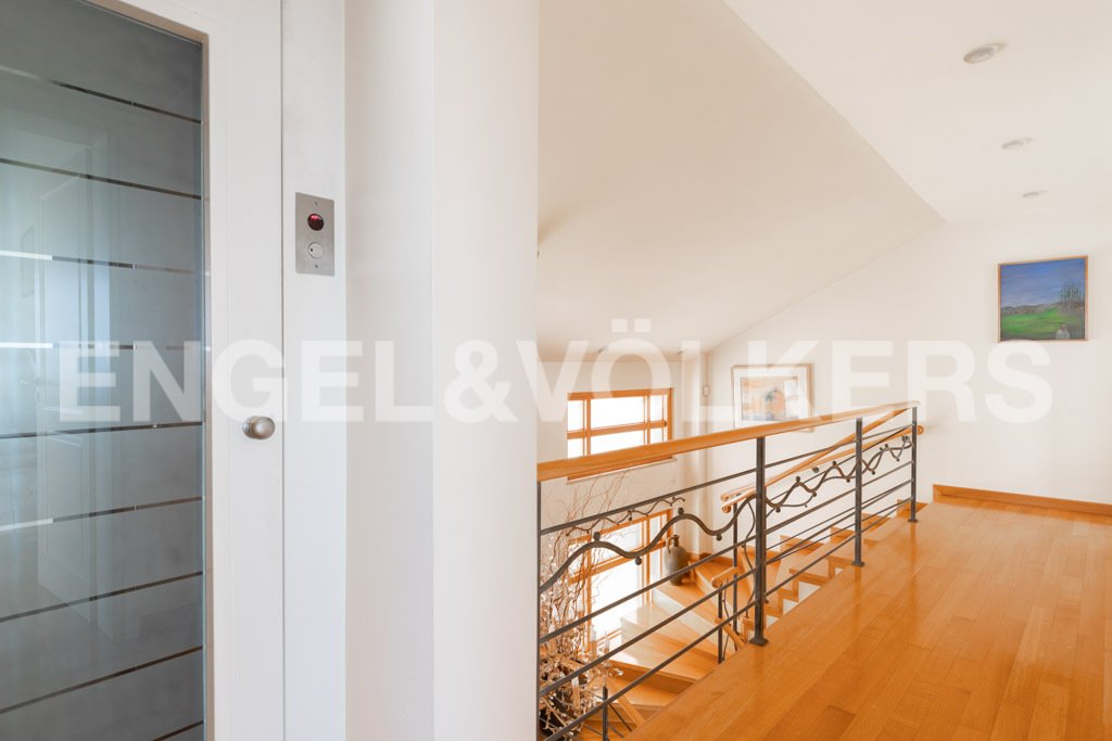 Villa in Kalyvia Thorikou, Attica, Greece 4 - 12364752