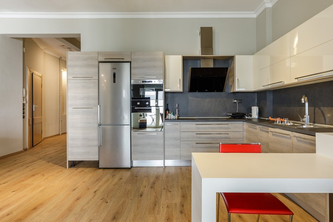 S In Thessaloniki, Decentralized Administration Of Macedonia And Thrace, Greece For Sale (12367185)