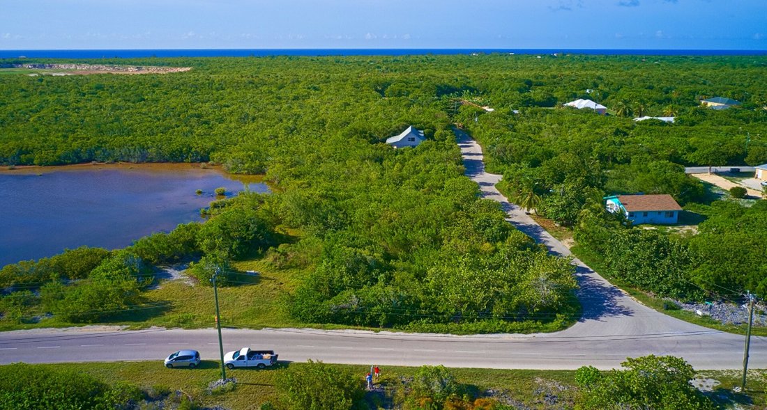 Land in Cotton Tree Bay, Sister Islands, Cayman Islands 4 - 12367483