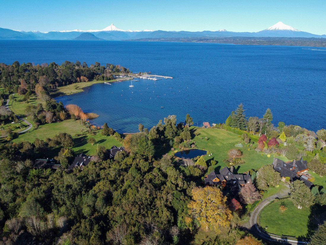 Rupanco Lake House / Lake Access / Sublime In Puerto Varas, Los Lagos