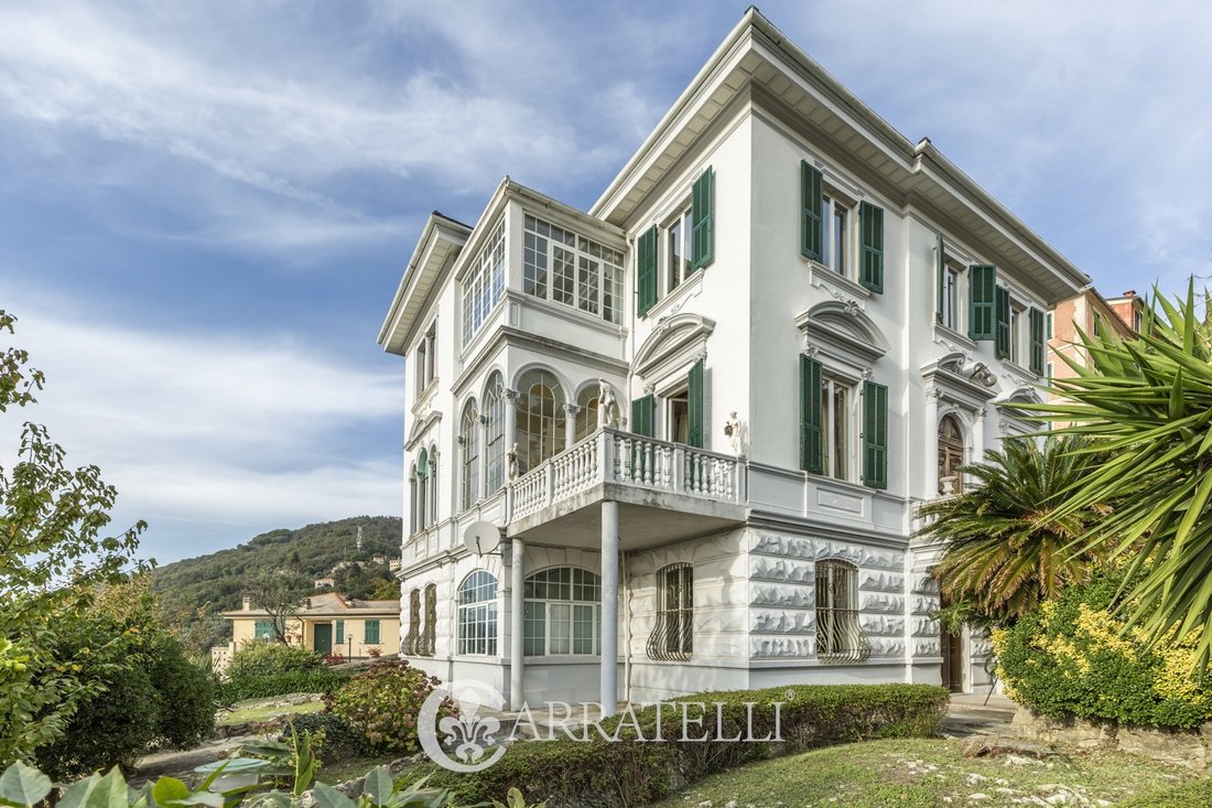 Villa in Genoa, Liguria, Italy 1 - 12369969
