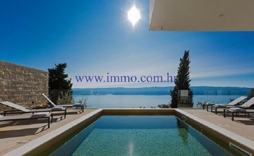 Villa in Omiš, Split-Dalmatia County, Croatia 1