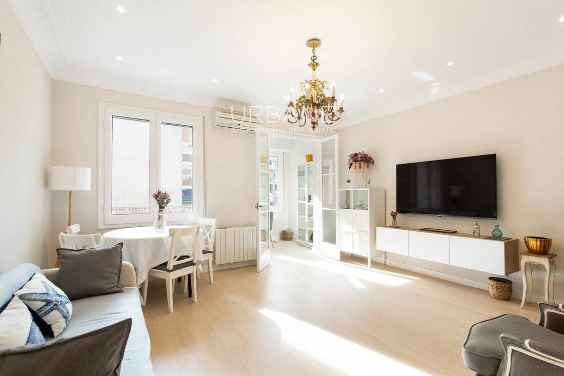 Barcelona Apartment In Barcelona, Catalonia, Spain For Sale (12370684)