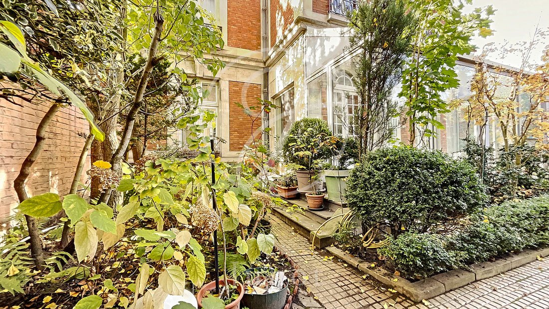 Maison Arras 305 M2 In Arras, Hauts De France, France For Sale (12370840)