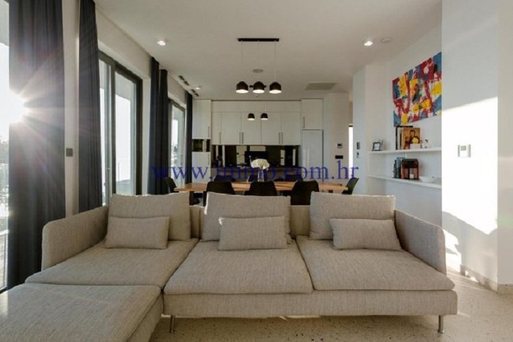 Villa in Omis, Split-Dalmatia County, Croatia 3 - 12372724