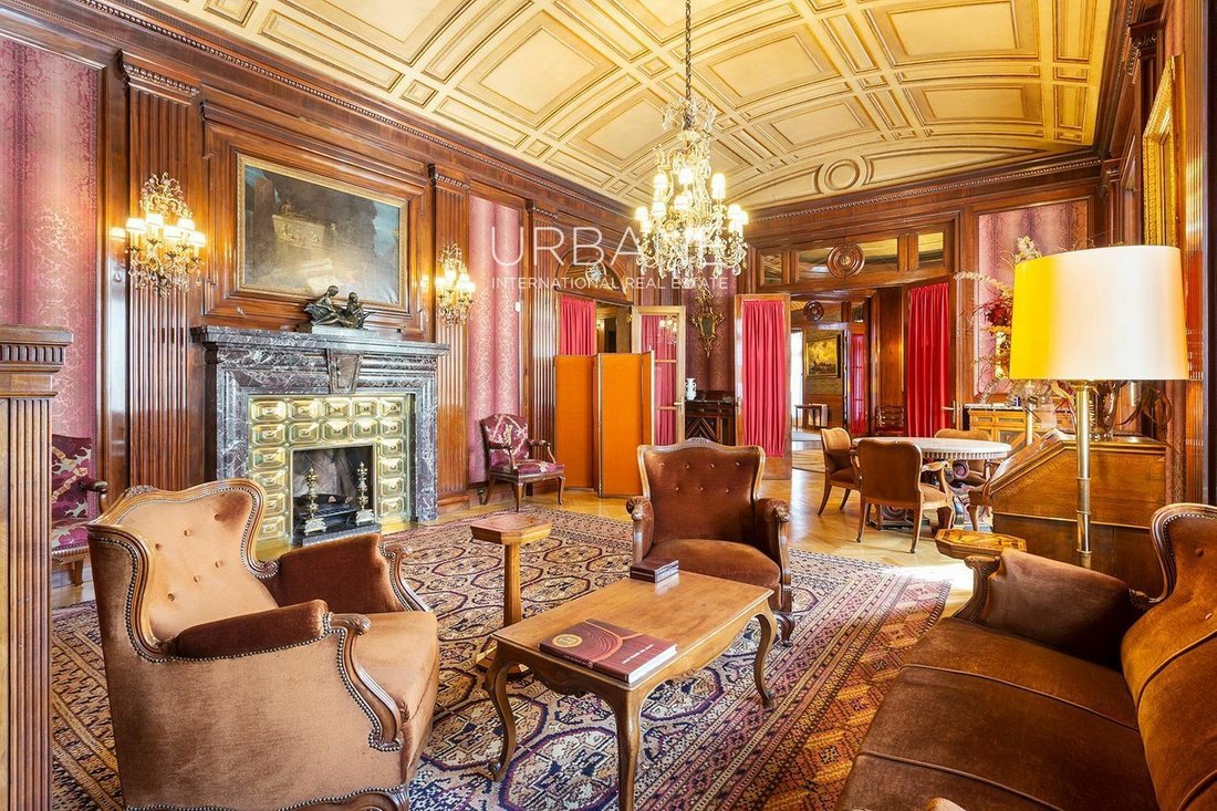 Apartment in Eixample, Barcelona, Spain 2 - 12370619