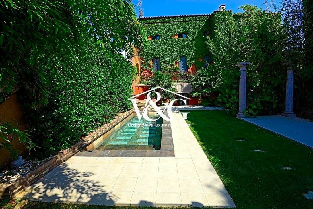 Villa in Palafrugell, Catalonia, Spain 2 - 12370800