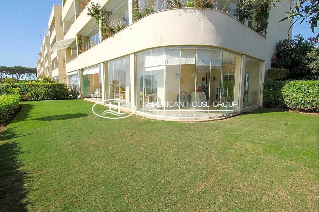 Apartment in Puerto De Cabopino, Elviria-Cabopino, Marbella 2 - 12370997