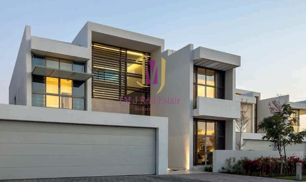 5 Br Fully Furnished District One In Dubai, Dubai, United Arab