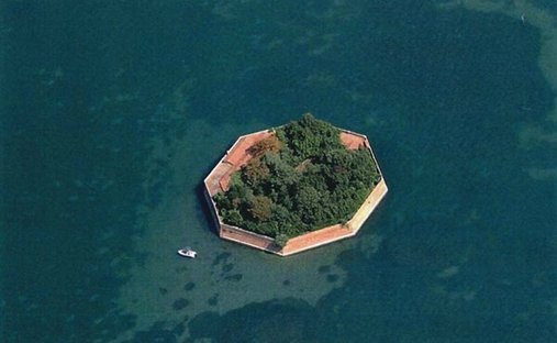 Luxury homes for sale in Ottagono Abbandonato, Italy JamesEdition