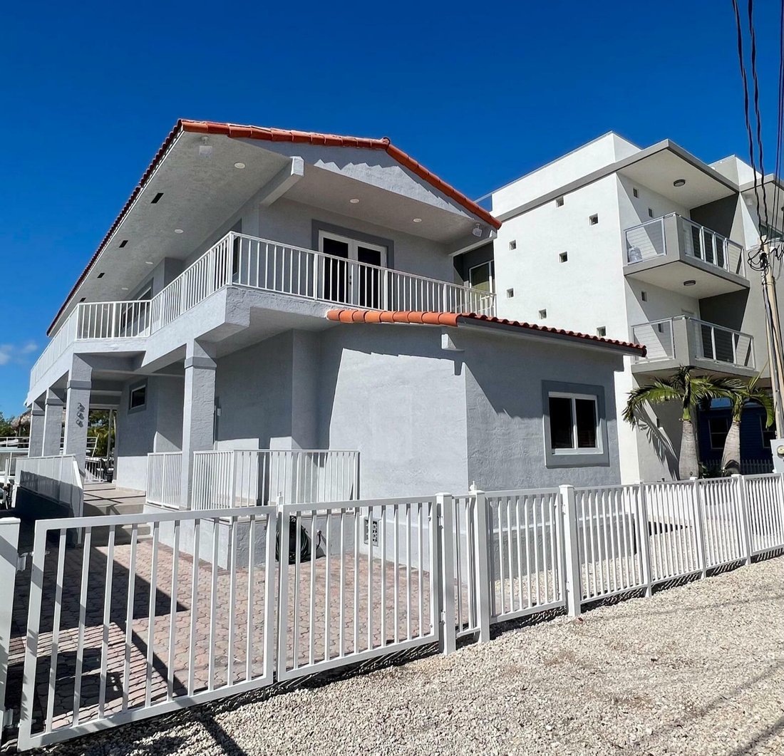 5 Bedrooms Single Family Detached In Tavernier, Florida, United States