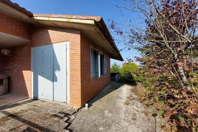 Ravenna Villa In Fano, Marche, Italy For Sale (12378152)