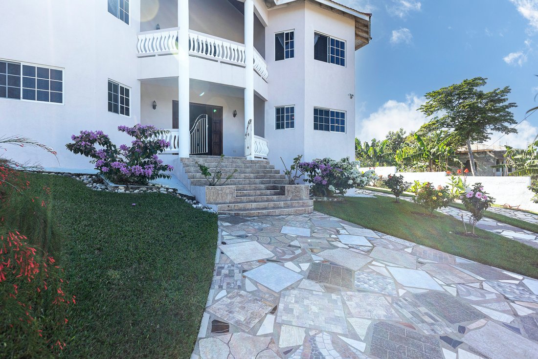 Spring Valley In Tower Isle, St. Mary Parish, Jamaica For Sale (12376591)