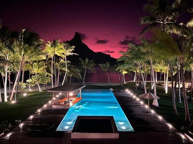 Villa in Bora-Bora, Leeward Islands, French Polynesia 1