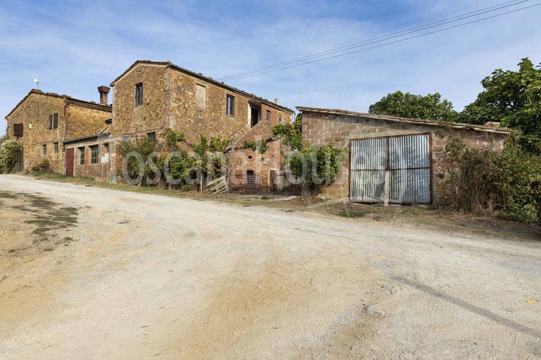 Asciano, Tuscany, Italy 2 - 12380025