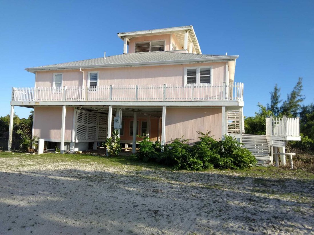House in Port Nelson, Rum Cay, The Bahamas 1 - 12378658
